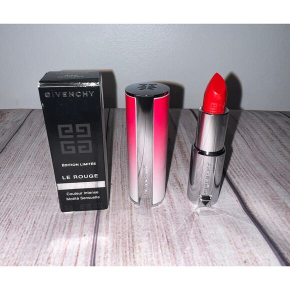 Givenchy Le Rouge Limited Edition Matte LipStick # 332 Fearless .12oz New In Box - Picture 1 of 4